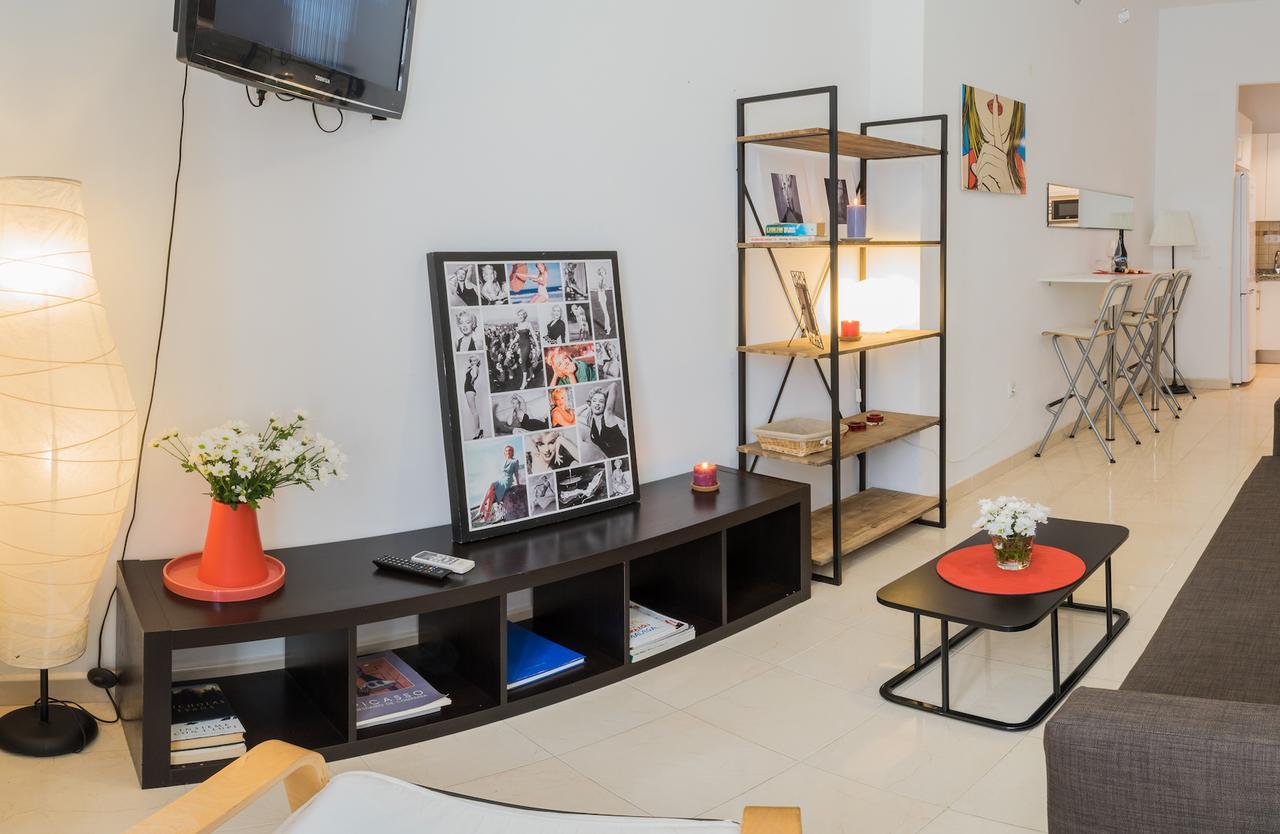 Malama Apartamentos Turisticos مالقة المظهر الخارجي الصورة
